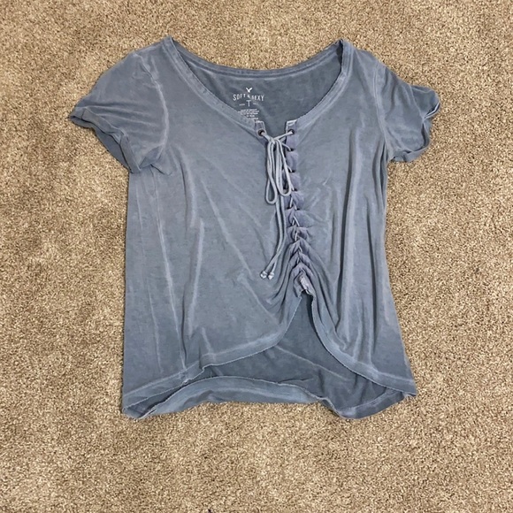 American Eagle Outfitters Tops - American eagle tee